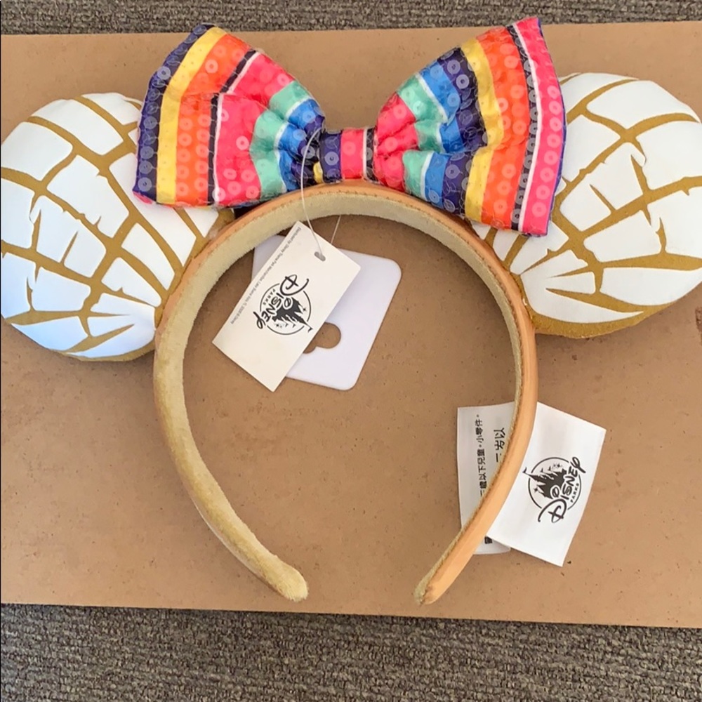 Concha disney ears
